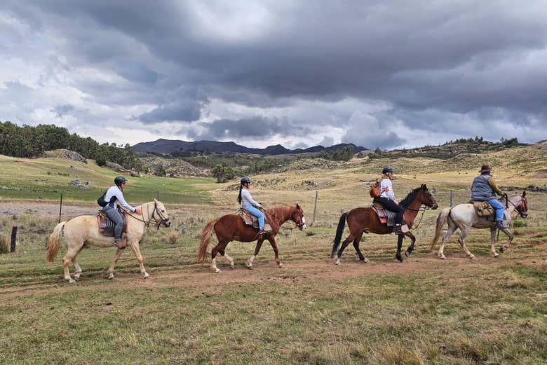 Paseo a caballo por el Templo de la Luna 