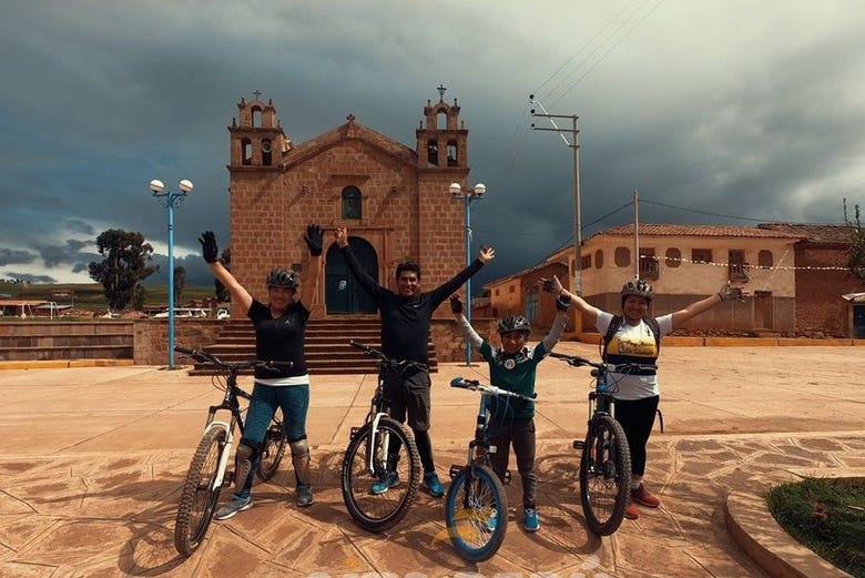 Visitando i dintorni di Cusco in bicicletta
