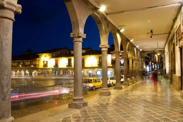 Tour noturno por Cusco + Oficina de pisco sour