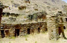 Garu and Corona del Inca Excursion