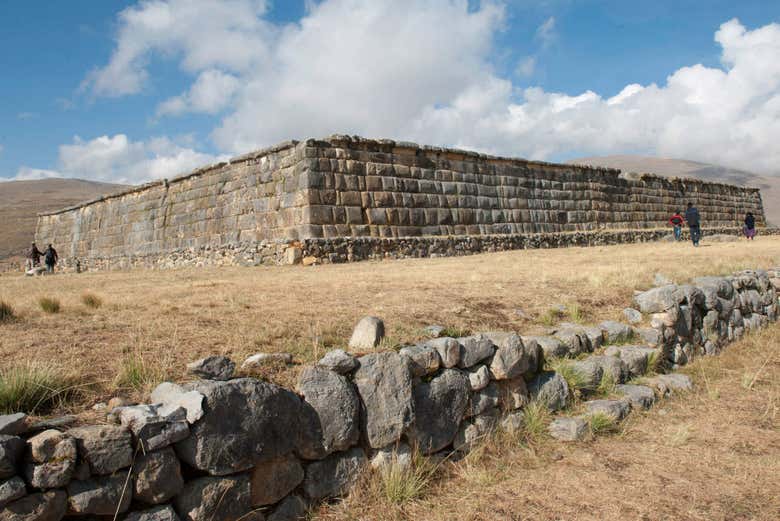 Restos arqueológicos de Huánuco Pampa