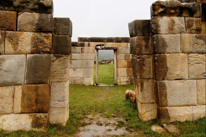 Restos incas de Huánuco Pampa