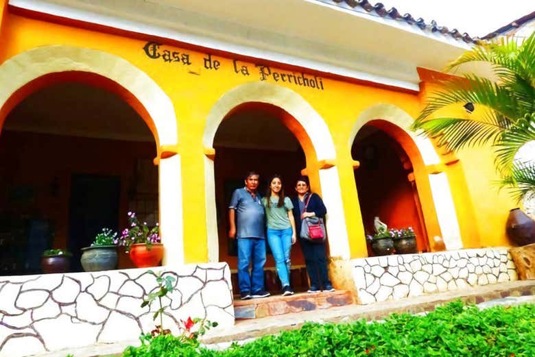 Taking photos of the House of La Perricholi