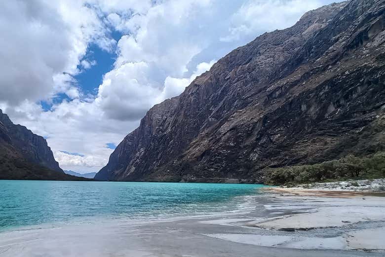 Admire the beautiful scenery