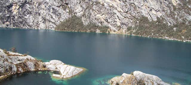 Senderismo por la laguna Churup