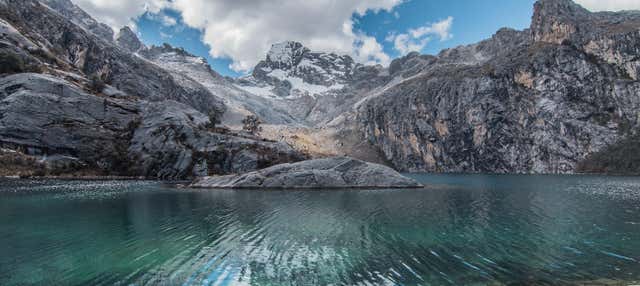 Ruta privada de trekking por la laguna Churup