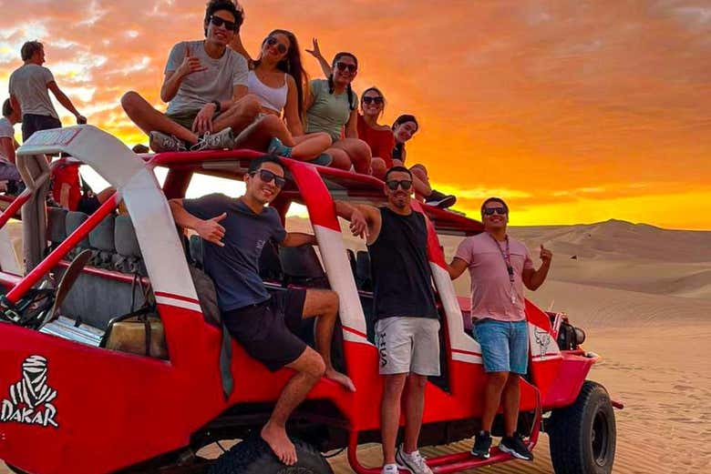 Paseo en buggy al atardecer