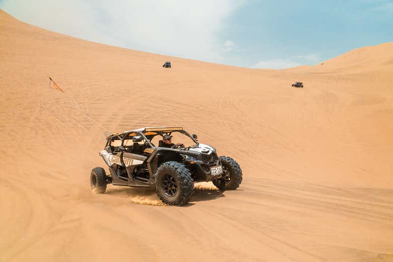 Disfrutando del desierto de Ica