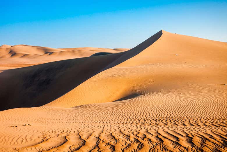 The stunning Huacachina desert