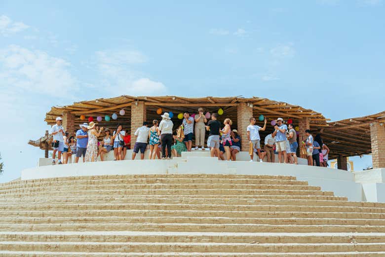 Celebrando la tradicional fiesta de la vendimia en Ica