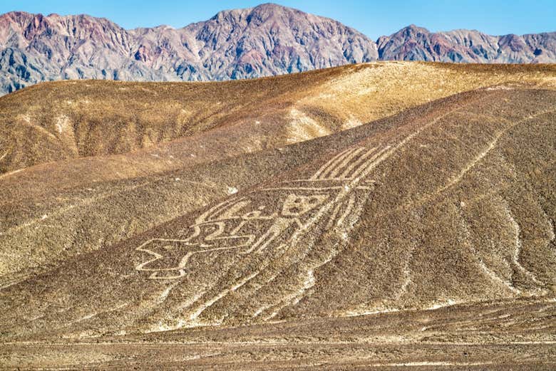 Géoglyphes dans la vallée de Palpa