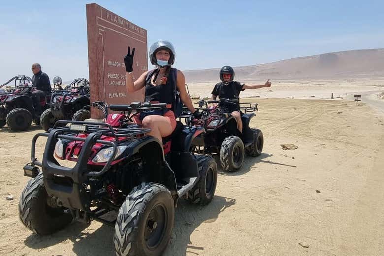 En quad por la Reserva Nacional de Paracas