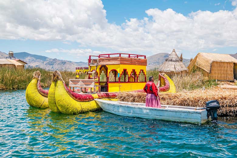 Navegando por el lago Titicaca
