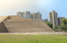 Lima Pyramids & El Olivar Park Free Tour
