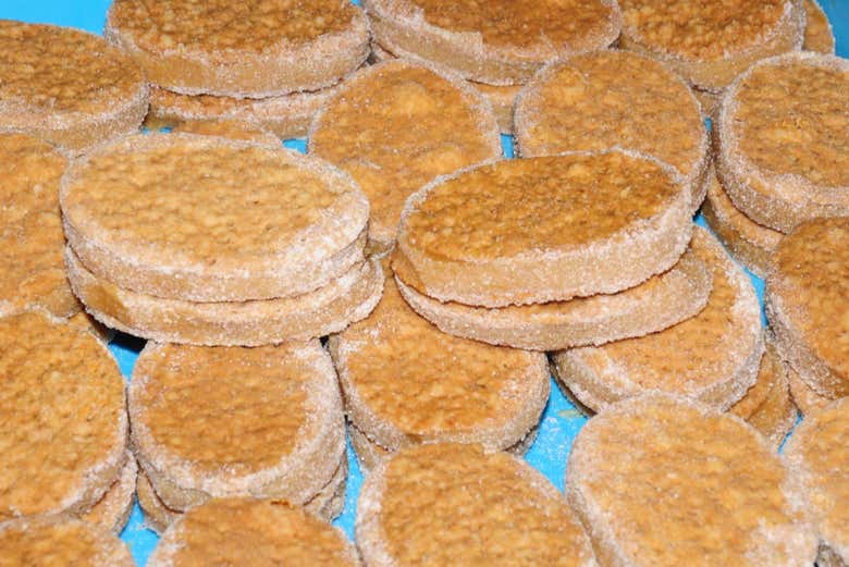 Alfajor sweet treats in Sayán