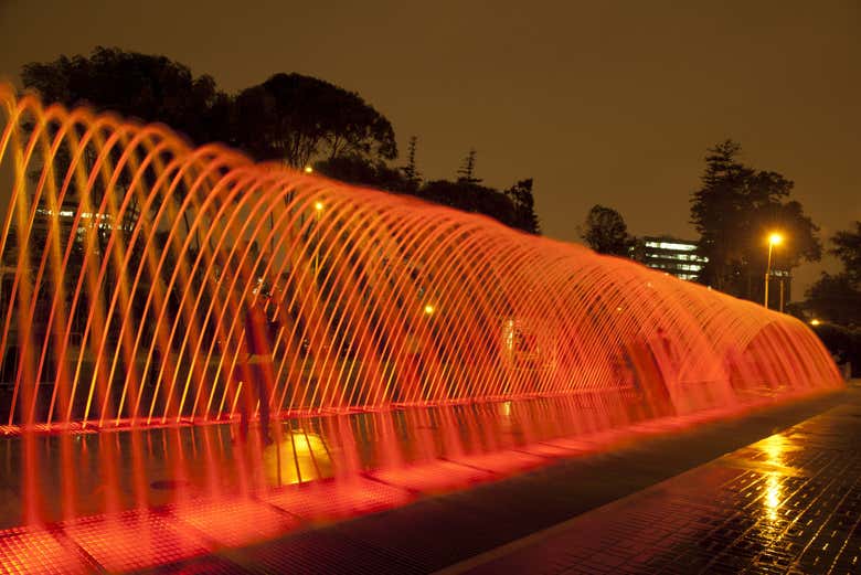 As fontes se iluminam com múltiplas cores