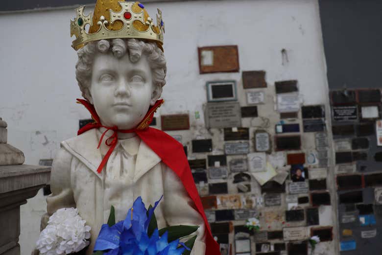 La cripta del niño Ricardito