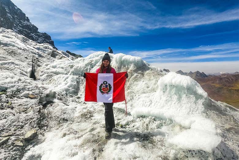 Explore Andean landscapes