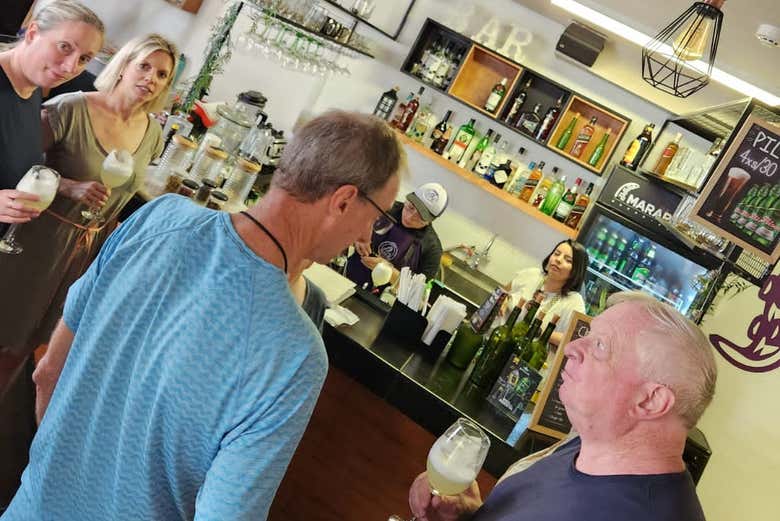 Profitez d'un pisco à la cevichería Maraparte