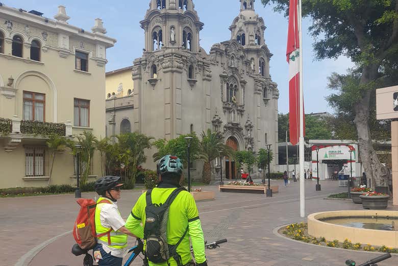 Realizaremos un recorrido que combina historia y naturaleza.