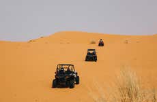 Buggy and Sandboarding in the Usaka Desert