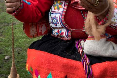 Realizando manualidades