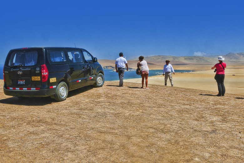Disfrutando del tour por la Reserva de Paracas