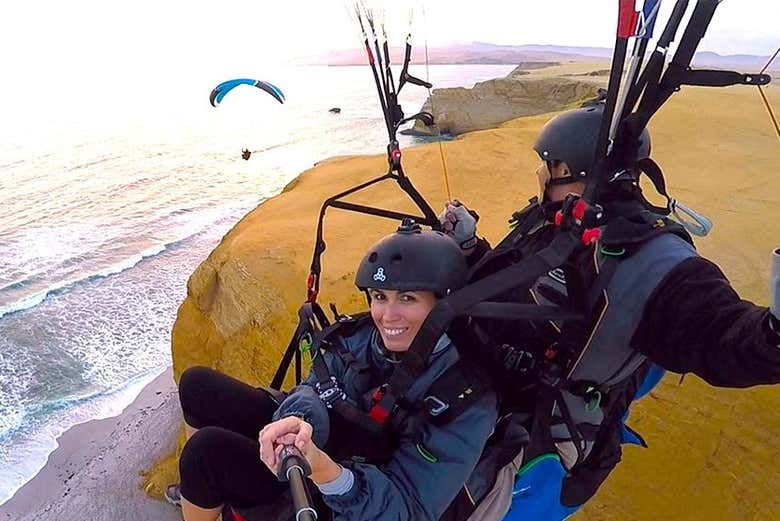 Diversão no parapente