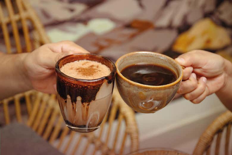 ¡Salud por el taller!