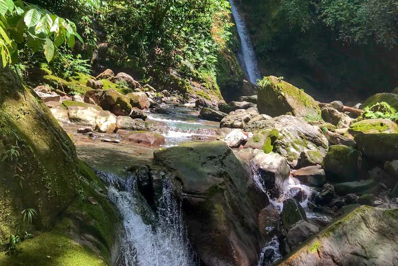 Admire the Alto Shambillo Waterfall