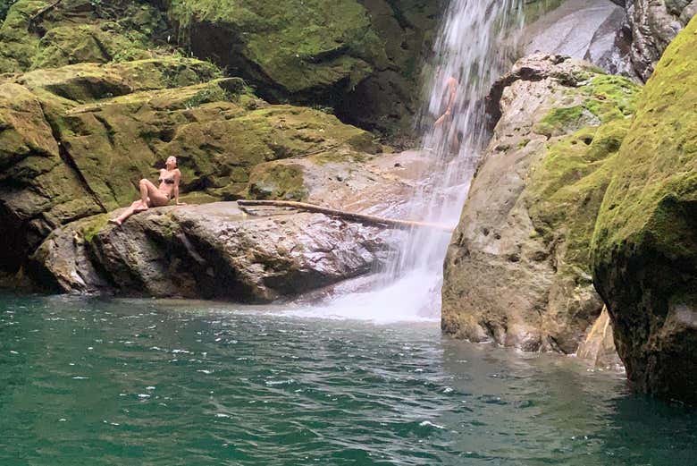 Welcome to the Alto Shambillo Waterfall!