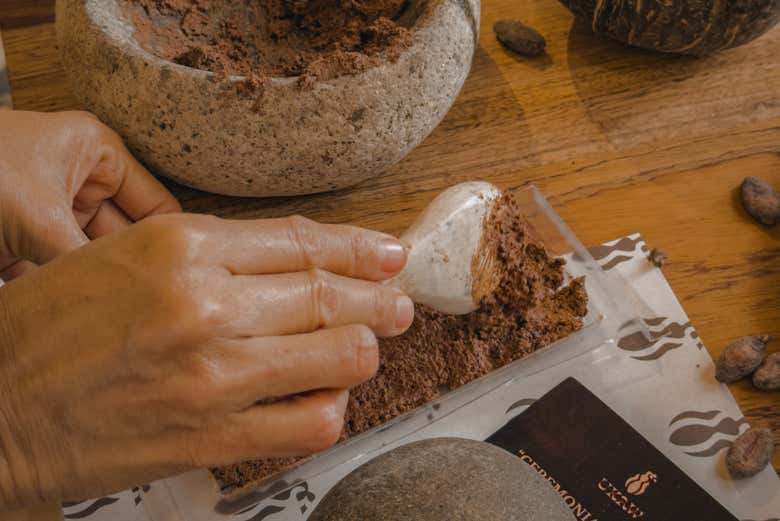Preparando la tableta de chocolate
