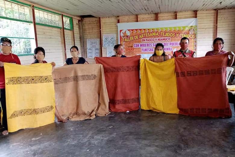 Tejidos creados en el taller