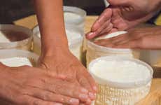 Atelier de fabrication de fromage et de yaourt à Puerto Inca
