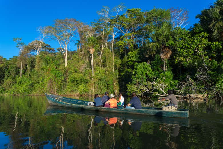 Navegando pelo rio Madre de Dios
