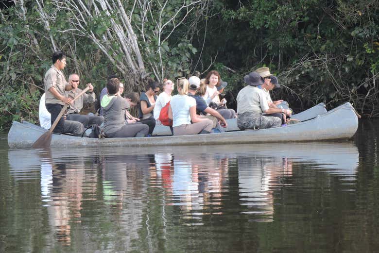 Navegando pelo rio Tambopata