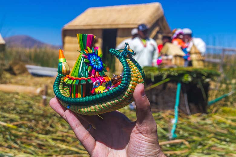 Handicrafts of the Uros islands