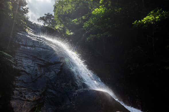 Salto de la Bruja Waterfall Day Trip