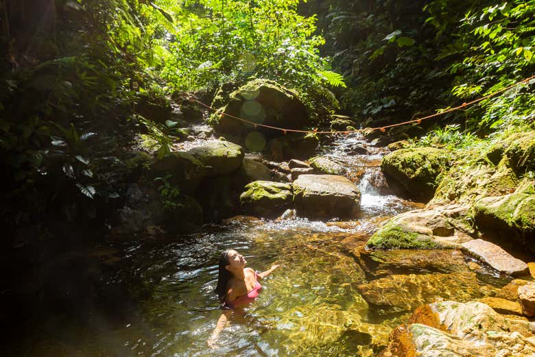 Conoceremos el entorno natural de la cascada