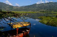 Excursão a Villa Rica e à lagoa El Oconal
