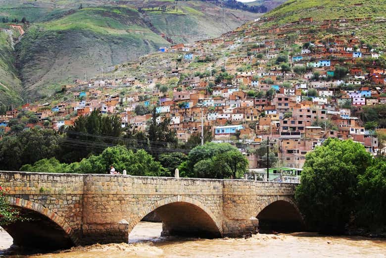 Calicanto bridge