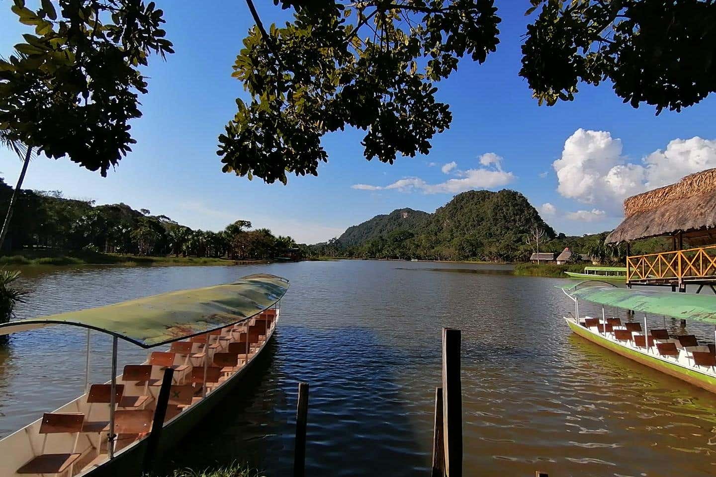 Laguna de los Milagros + Trilha pela selva de Aucayacu