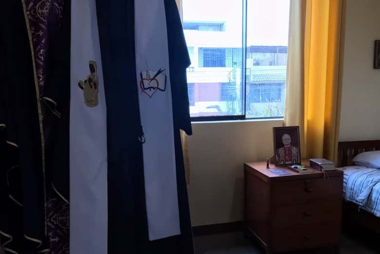 Explorando la antigua habitación del papa León XIV