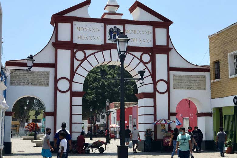 Muralla militar de Trujillo