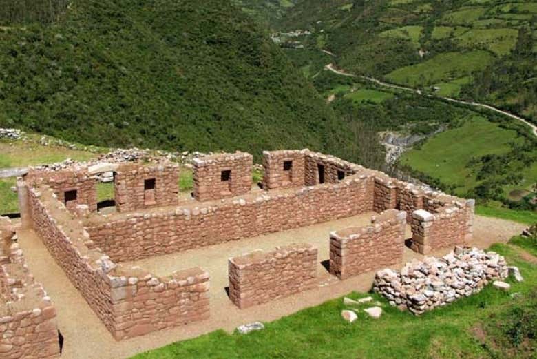Construcciones de piedra rosada