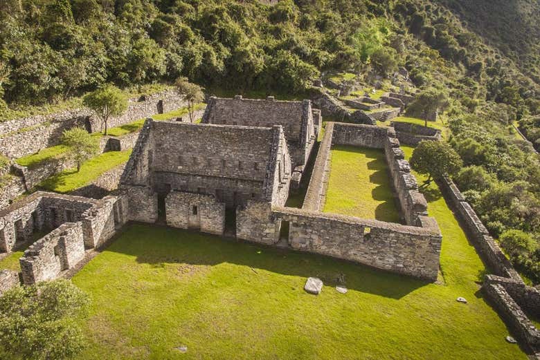 Visit the Choquequirao archaeological site