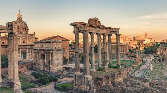 Tour, visite guidate e attività al Foro Romano di Roma - Civitatis