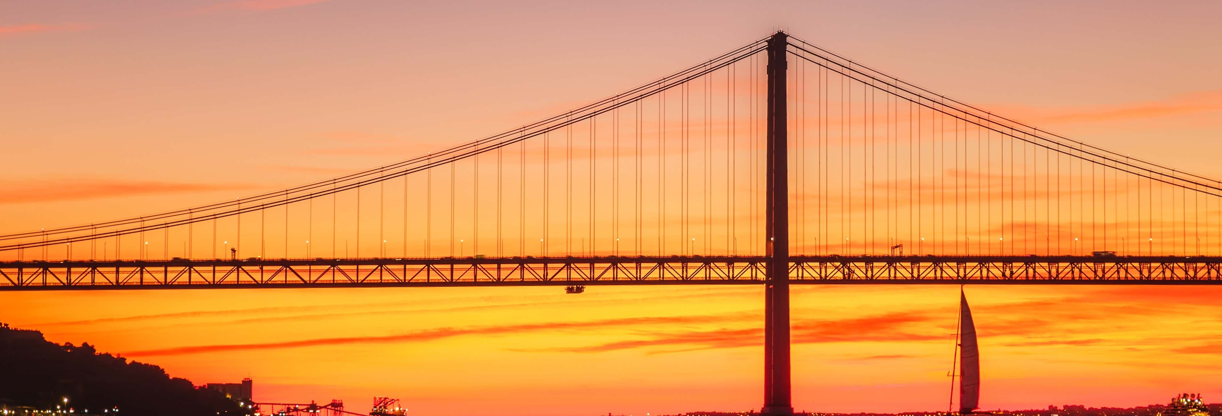 25 de Abril Bridge
