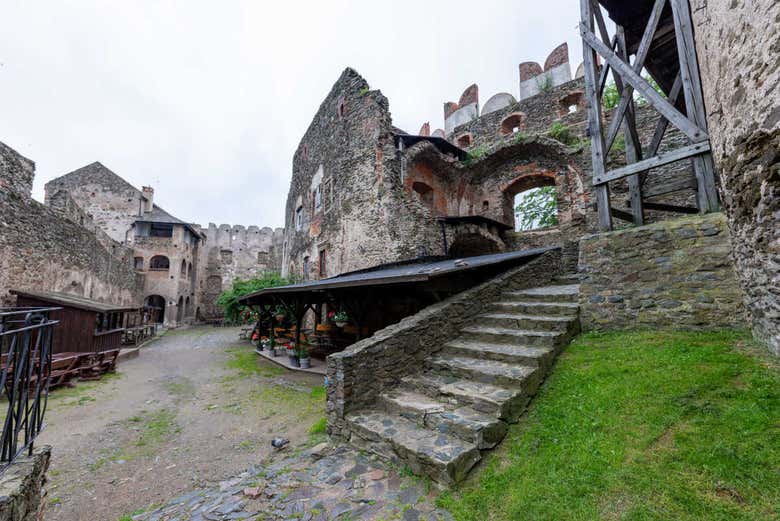 Castelo medieval de Bolków