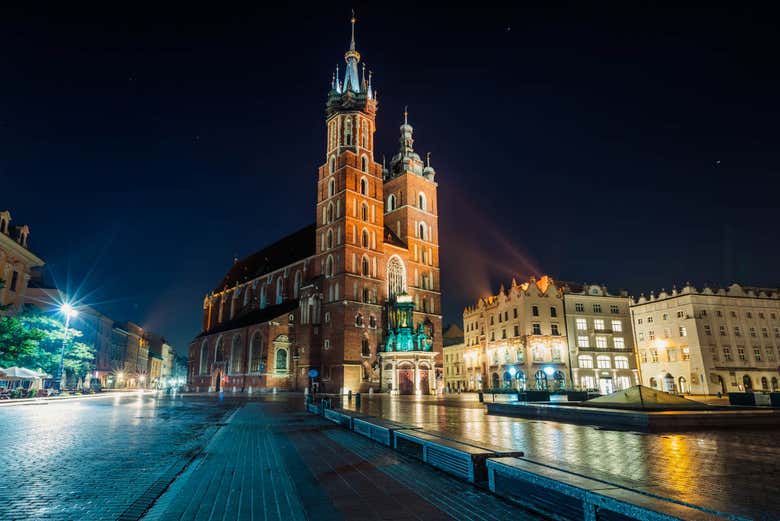 Basílica de Santa María, en el casco antiguo de Cracovia